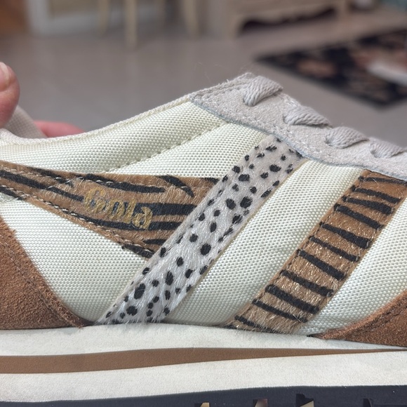 Gola Daytona Safari Trainers in Statement Animal Print Suede and Cream Mesh. EUC - Picture 4 of 9